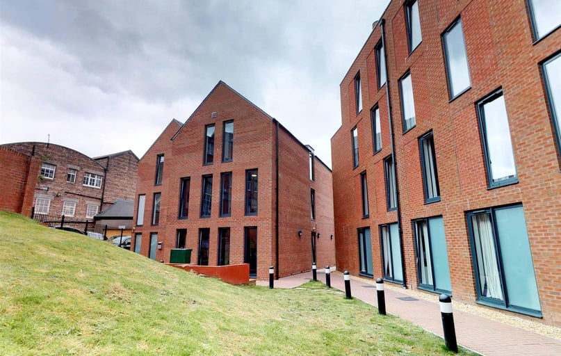West Park Place, Haymarket, Edinburgh - Image 1